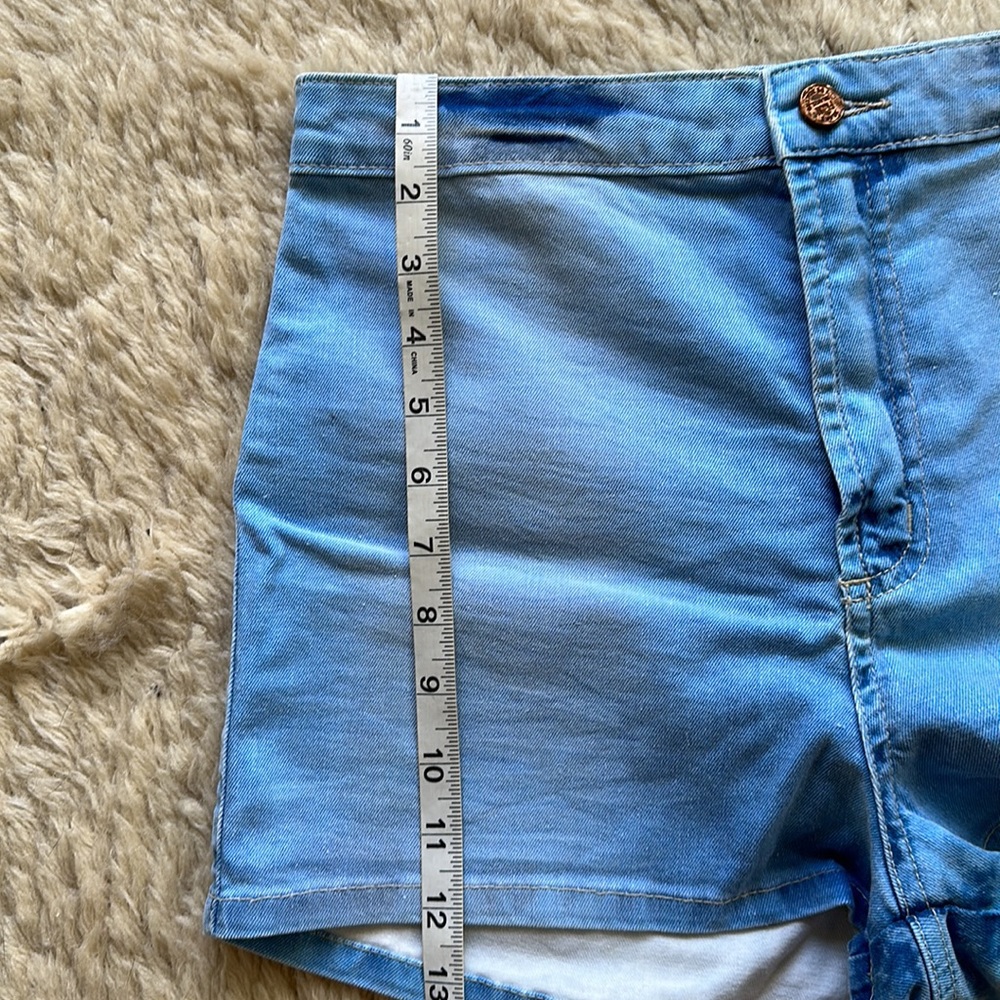 Sale⭐️New FARM RIO Denim Shorts - Picture 6 of 13